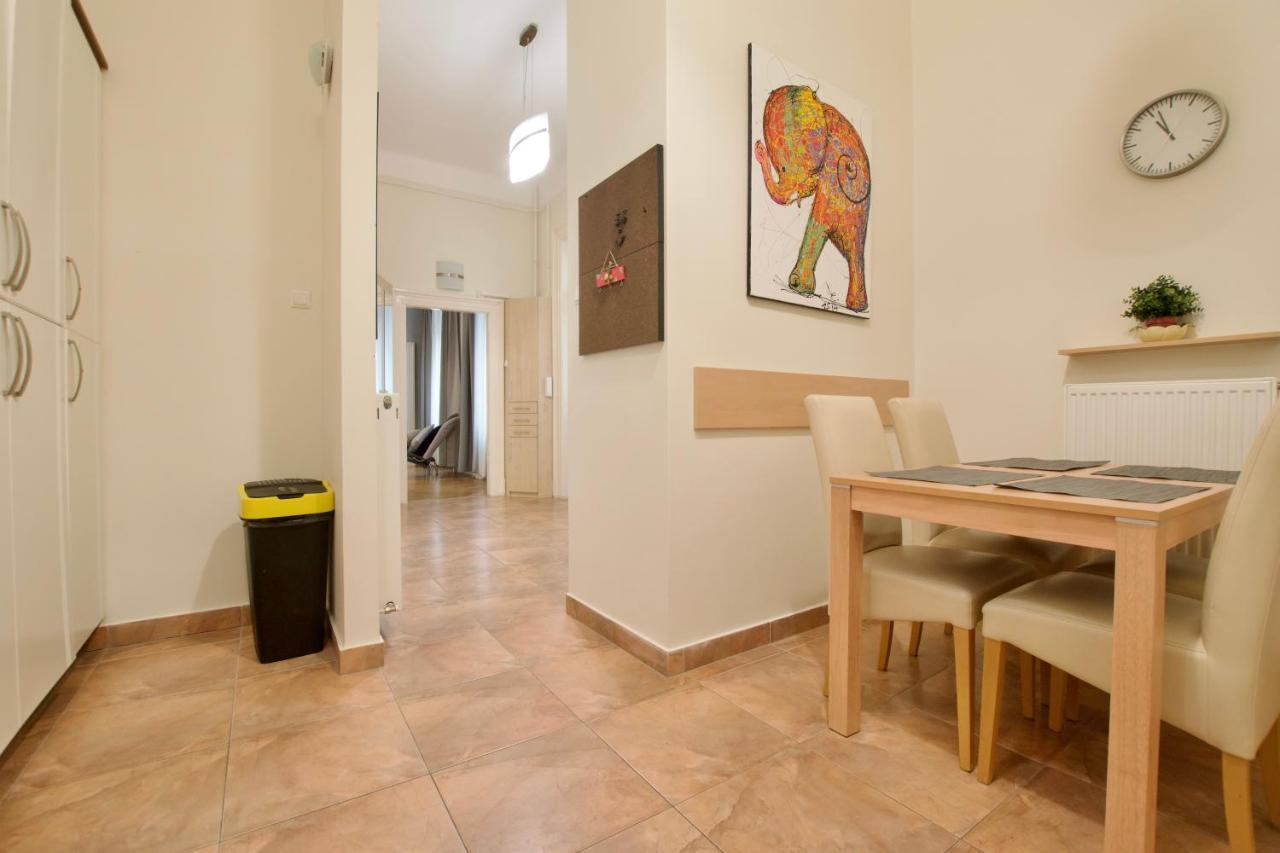 Standard Apartment By Hi5 - St. King Street 16. Budapest Exterior foto
